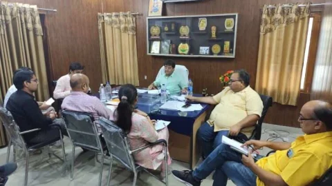 सीएमएचओं ने बढ़ती हीट वेव से चलते बीसीएमओ की बैठक बुलाकर दिए निर्देश