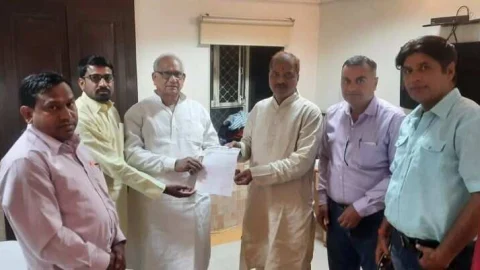 राष्ट्रीय सैनी सभा के प्रतिनिधिमंडल ने की राज्यसभा सांसद गहलोत से मुलाकात