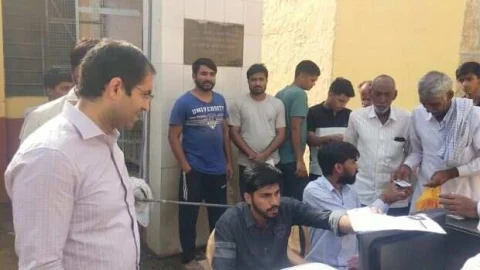 जिला कलेक्टर डॉ. अमित यादव ने किया निरीक्षण