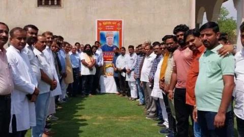 झुंझुनूं में लोकेंद्र सिंह कालवी को दी श्रद्धांजलि