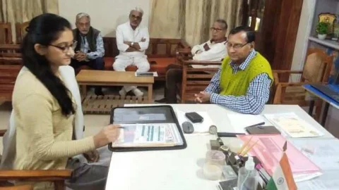 विनीता पारीक ने संभाला पद