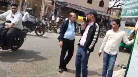 क्लीन सीकर मूवमेंट के तहत बड़ी मात्रा में पॉलिथिन जब्त