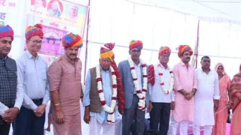 विधायक शर्मा ने किया निवाई स्कूल के मुख्य द्वार का लोकार्पण