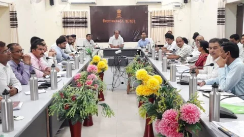 सीकर संभाग बनने के बाद संभागीय आयुक्त का पहला दौरा