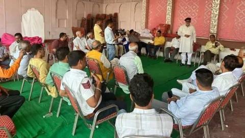 विश्व स्मरण दिवस : मारू पार्क से रामलीला मैदान तक कैण्डल मार्च को लेकर बैठक आयोजित