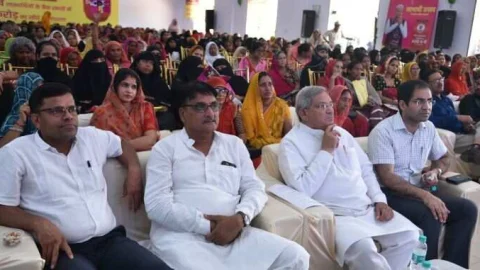 14 लाख लाभार्थियों के खाते में मुख्यमंत्री ने हस्तांतरित की 60 करोड़ की गैस सब्सिडी राशि