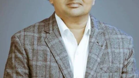 संघर्ष व सेवा के दम पर प्रदेश में अपनी अलग पहचान कायम की है डॉ दुर्गा शंकर सैनी ने