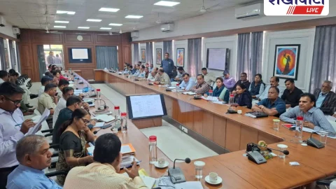 सम्पर्क पोर्टल प्रकरणों के त्वरित निस्तारण पर दिया जोर