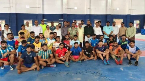 वेस्ट जोन इंटर यूनिवर्सिटी कबड्डी टीम के लिए जेजेटी यूनिवर्सिटी में हुआ ट्रायल का आयोजन