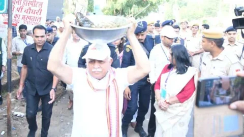 केंद्रीय मंत्री मनोहर लाल खट्टर ने स्वच्छता ही सेवा अभियान की झुंझुनूं से की शुरुआत