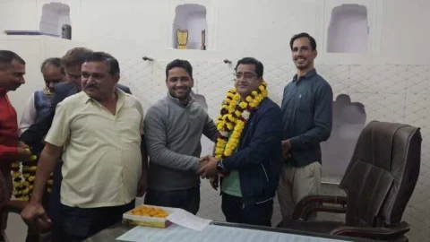 मुख्य ब्लॉक चिकित्सा अधिकारी का पदभार किया डॉ कस्वां ने ग्रहण