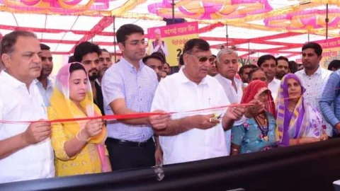 वंचित और गरीब तबके के लिए वरदान साबित होंगे महंगाई राहत कैम्प – बुडानिया