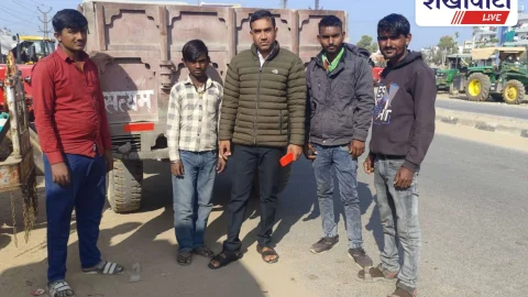 सड़क सुरक्षा अभियान: कमूल एनजीओ ने लगाए रिफ्लेक्टिव स्टीकर