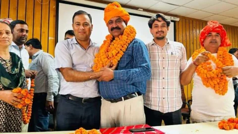 पुरुषोत्तम टेलर बने पंचायती राज मंत्रालयिक कर्मचारी संगठन के जिलाध्यक्ष