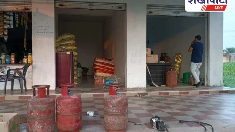 Sikar News: अवैध गैस सिलेंडर रिफिलिंग पकड़ी, 25 सिलेंडर जब्त