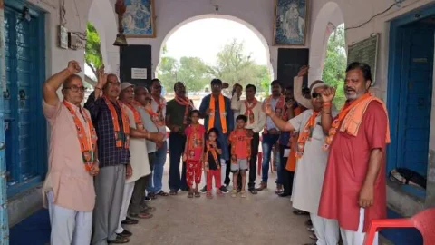 भाजपा कार्यकर्ताओं ने प्रधानमंत्री मोदी का जन्मदिन सेवा दिवस के रूप में मनाया