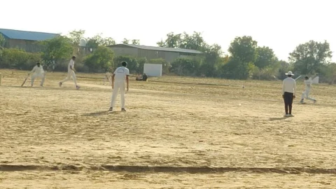 श्री जेजेटी की टीम ने गीतांजलि यूनिवर्सिटी उदयपुर की टीम को रोमांचक मुकाबले में दी शिकस्त