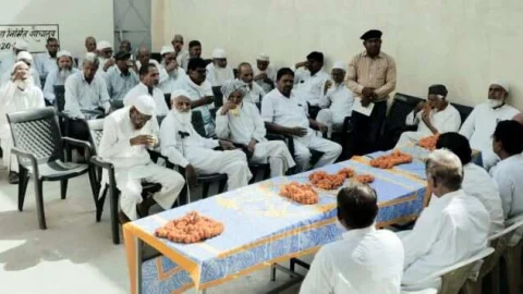 हज सफ़र पर जा रहे हाजी देश की हिफाज़त के लिये दुआ करे – जाकिर झुंझुनुवाला