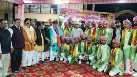 शिव ढप मंडल सेठों की कोठी ने फतेहपुर में आयोजित ढप नृत्य प्रतियोगिता में मारी बाजी