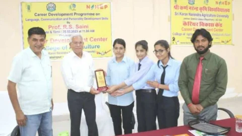 डॉ. आर. एस. सैनी ने बताये व्यक्तित्व विकास के गुर