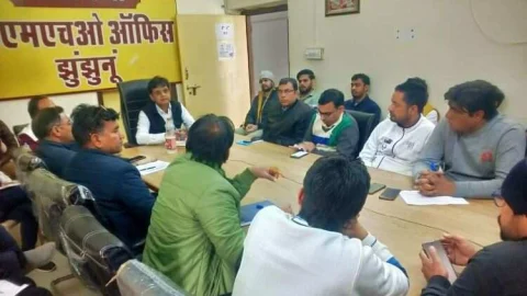 शहरी क्षेत्रों में आयुष्मान कार्ड की पेंडेंसी तीन दिन में पूरी करे – सीएमएचओ डॉ डाँगी