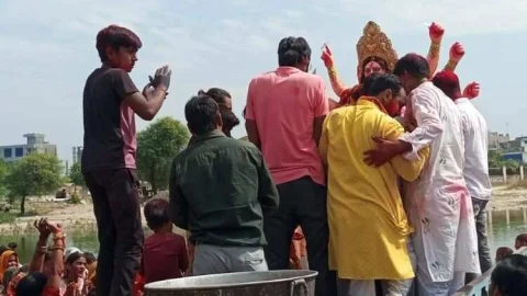 दुर्गा विसर्जन के साथ डांडिया महोत्सव का हुआ समापन