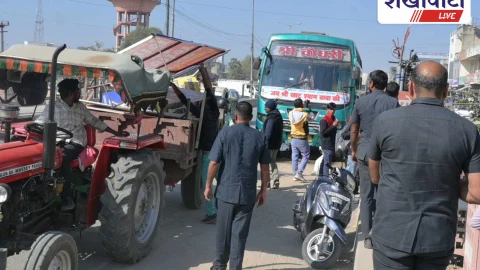 Sikar सख्त कार्रवाई: अस्थाई अतिक्रमण हटाए, अवैध होर्डिंग्स जब्त
