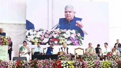 उपराष्ट्रपति धनखड़ ने झुंझुनू में स्वच्छता ही सेवा 2024 अभियान को किया संबोधित