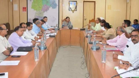 उद्यमियों की समस्याओं का हो निस्तारण, बढें रोजगार के अवसर – सत्यानी