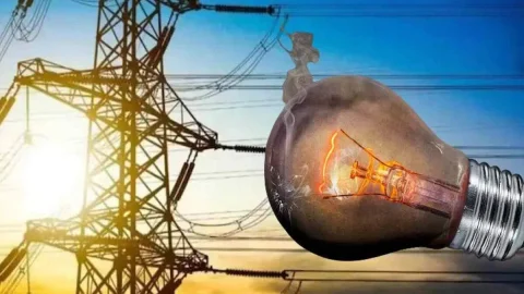 विद्युत नियामक आयोग का बड़ा फैसला, राजस्थान की बिजली उपभोक्ताओं को मिला बड़ा तोहफा, जाने पूरी खबर