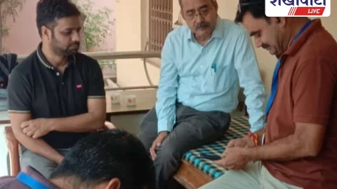 रतनगढ़ में उप मुख्य निर्वाचन अधिकारी का दौरा, मतदाताओं से की चर्चा