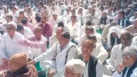 अखिल भारतीय किसान सभा ने किया कलेक्ट्रेट के सामने जोरदार प्रदर्शन