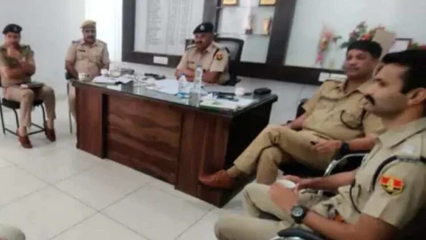 बॉर्डर क्रॉस होने वाले अपराधियों की सूचना हो सकेंगे शेयर, पुलिस बनाएगी व्हाट्सऐप ग्रुप