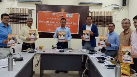 इंदिरा गांधी शहरी क्रेडिट कार्ड योजना के लंबित आवेदन 30 सितंबर तक करे निस्तारित