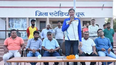 लोकतंत्र को मजबूत बनाने के लिए सबकी सहभागिता जरूरी – झाझड़िया