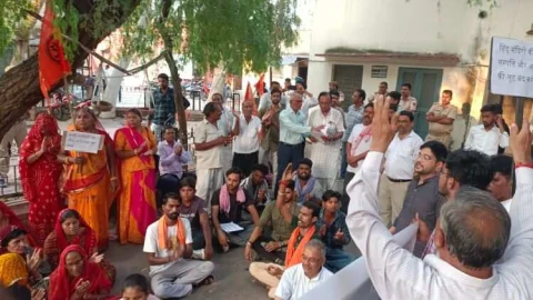 तिरूपति बालाजी मंदिर प्रकरण को लेकर निकली आक्रोश रैली