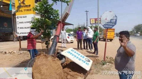 राष्ट्रीय राजमार्ग से अतिक्रमण हटाने का विशेष अभियान निरन्तर जारी