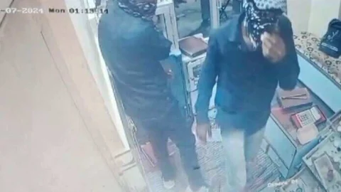 ज्वेलरी शॉप को अज्ञात चोरों ने बनाया निशाना