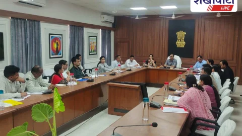 Sikar News – सम्पर्क पोर्टल के प्रकरण जल्द निस्तारित हों – कलेक्टर