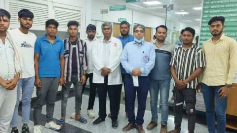 चूरू के कुल 8 युवाओं ने जयपुर में गम्भीर स्थिति में उपचाराधीन रोगी के लिए रक्तदान कर की मदद