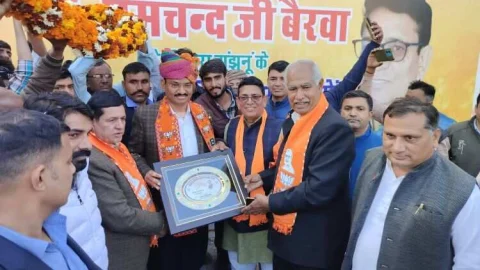 न्यू राजस्थान स्कूल में किया उप मुख्यमंत्री डॉ. प्रेमचन्द बैरवा का भव्य स्वागत