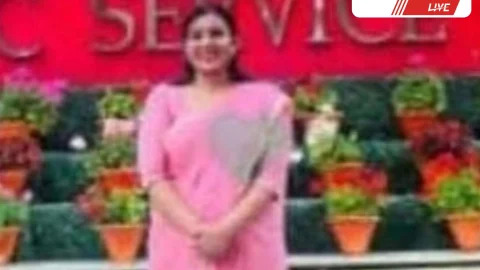 सीकर के लक्ष्मणगढ़ की लाड़ली मोना जाखड़ बनी आईएएस