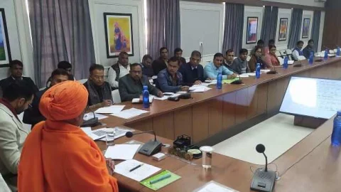 जल जीवन मिशन में स्वीकृत कार्यों का उच्च स्तरीय जांच कमेटी की रिपोर्ट के आधार पर भुगतान किया जाये – सांसद सरस्वती