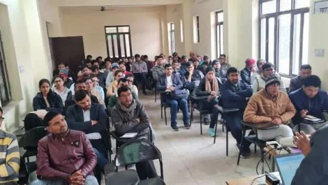 पीसीटीएस व एचएमआईएस का दिया प्रशिक्षण