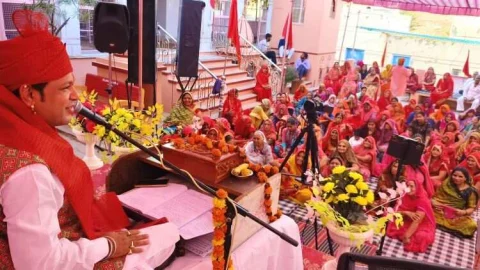 अठारह पुराणों में देवी भागवत पुराण उसी प्रकार सर्वोत्तम जिस प्रकार नदियों में गंगा – कृष्णानंद महाराज