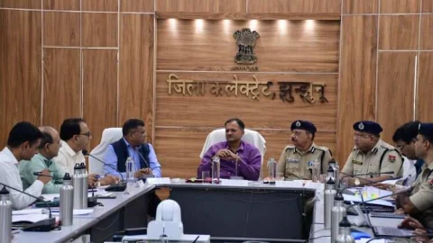 मुख्य निर्वाचन अधिकारी नवीन महाजन का झुंझुनू दौरा