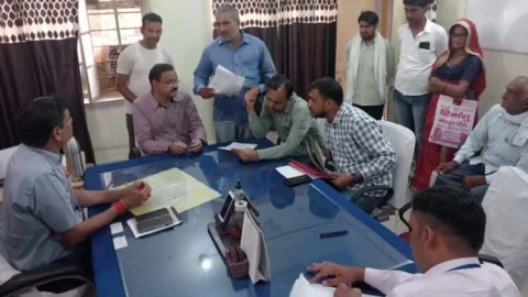 नवलगढ़ जनसुनवाई में हुआ विधुत संबंधित समस्याओं का समाधान