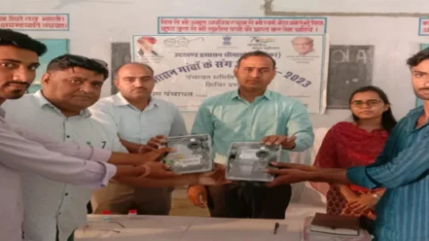 एसडीएम ने दिया आदेश तो चमक उठा आशियाना