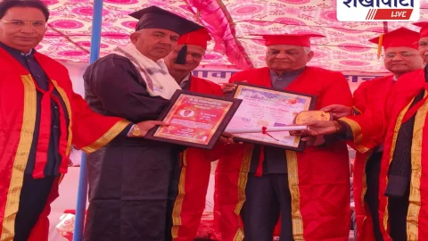 विजय जोशी को डॉक्टरेट सम्मान, शिमला में हुए सम्मानित