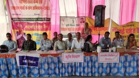 अतिरिक्त निदेशक कृषि (वि0) सीकर ने “महंगाई राहत कैंप“ प्रशासन गॉंवों के संग अभियान, 2023 का किया निरीक्षण